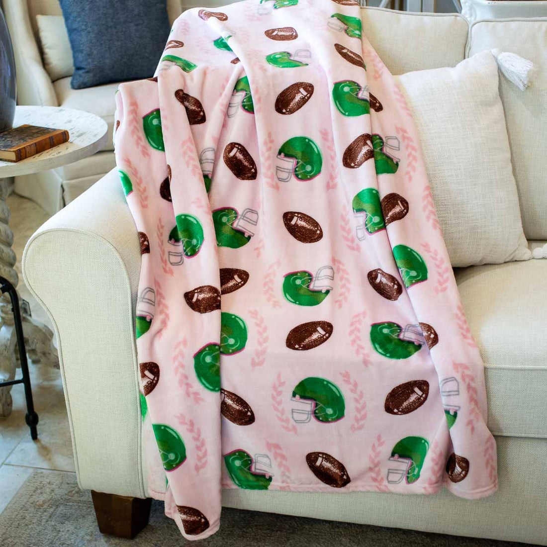 Tailgate Queen Throw 50x60